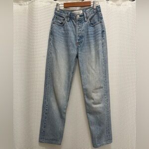 Denim Forum Light Blue Stovepipe Jeans - size 24